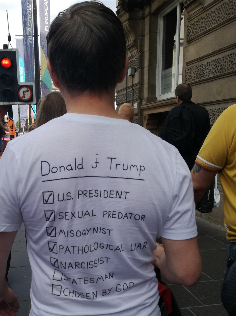 Illustration for article titled Scottish anti-Trump photo dump (long and comprehensive!)